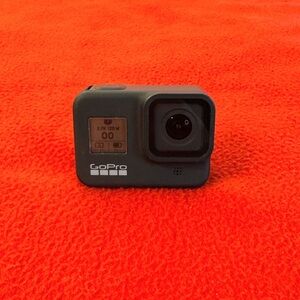 GoPro Hero 8 Action Camera in Black 4K UHD W/ Battery. Tested